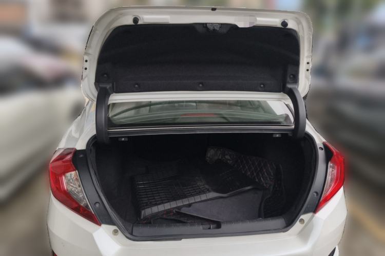 Used Honda Civic 2016 220TURBO CVT Luxury Edition
