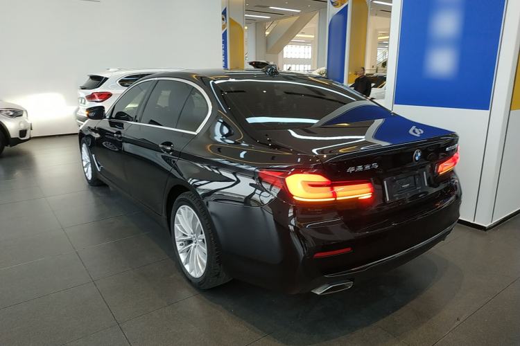 Used BMW 5 Series 2021 525Li Luxury Package