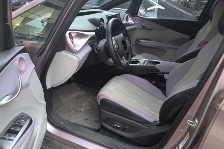 Used BYD Dolphin 2023 420 km Fashion Edition Interior 3