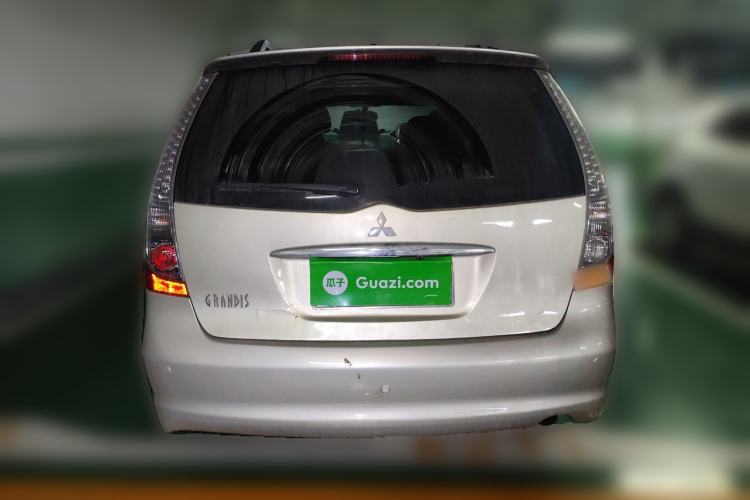 Used Mitsubishi Grandis 2007 2.4 7-Seater Comfort Edition Rear