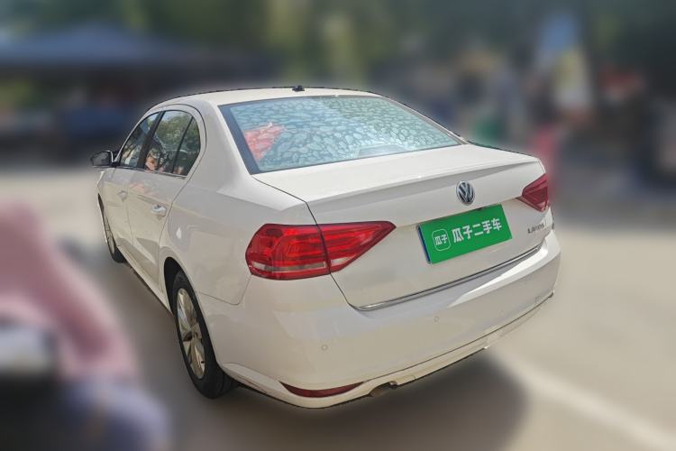 Used Volkswagen Lavida 2017 1.6L Automatic Comfort Edition
