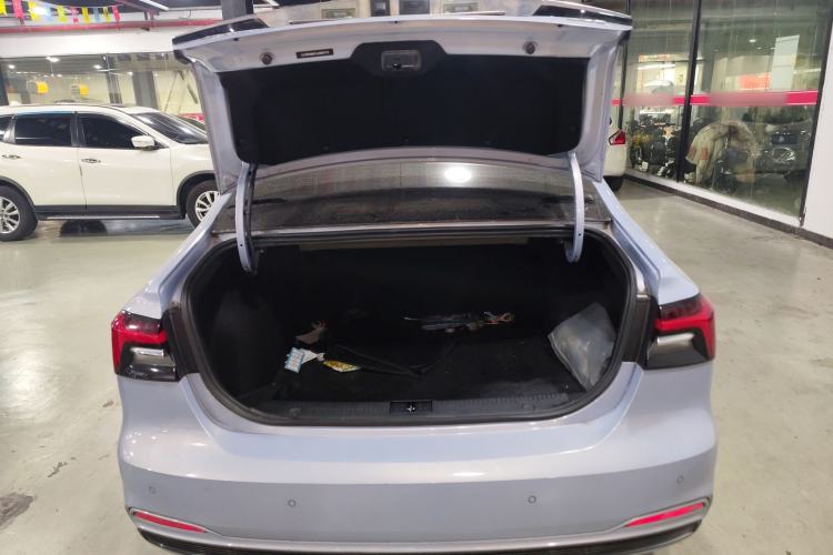 Used Rising ER6 2020 620 km Smart Drive Version
