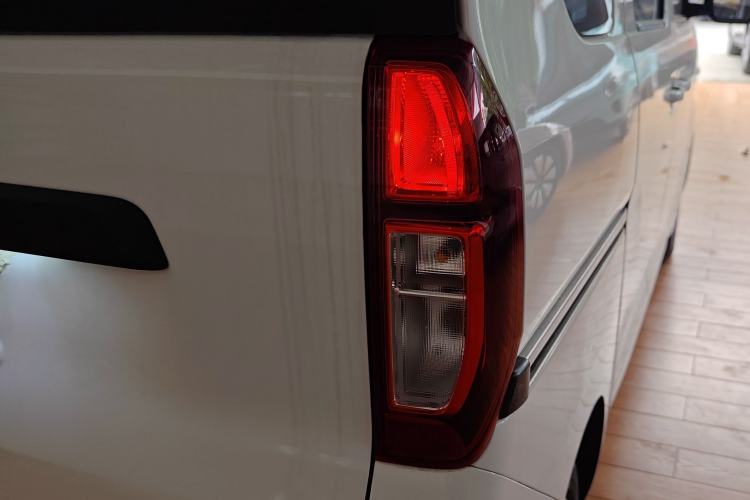 Used Wuling Zhiguang New Energy 2025 Comfort Model Right Rear Taillight