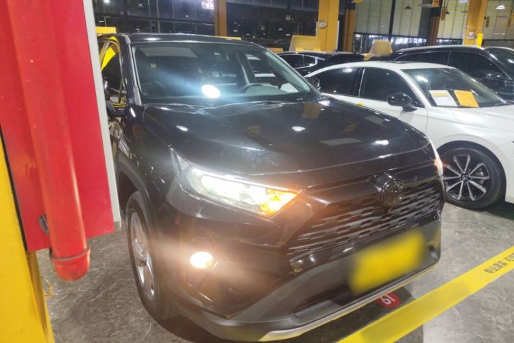Used Toyota RAV4 Rongfang Plug-in Hybrid 2021 2.5L Two-Wheel Drive Elite Pro