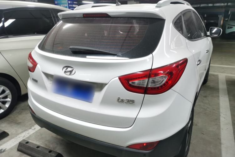 Used Hyundai ix35 2015 2.0L Automatic 2WD Smart Type China IV
