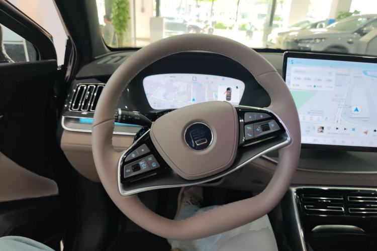 Used BYD Tang New Energy 2025 Intelligent Driving Version DM-i 115KM Flagship Edition Steering Wheel