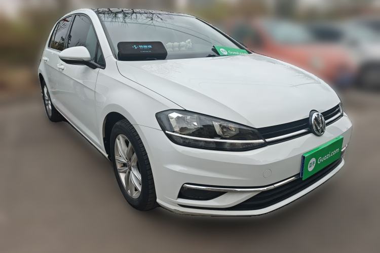 Used Volkswagen Golf 2019 280TSI DSG Comfort Version China VI Standard Front Right 45 Deg