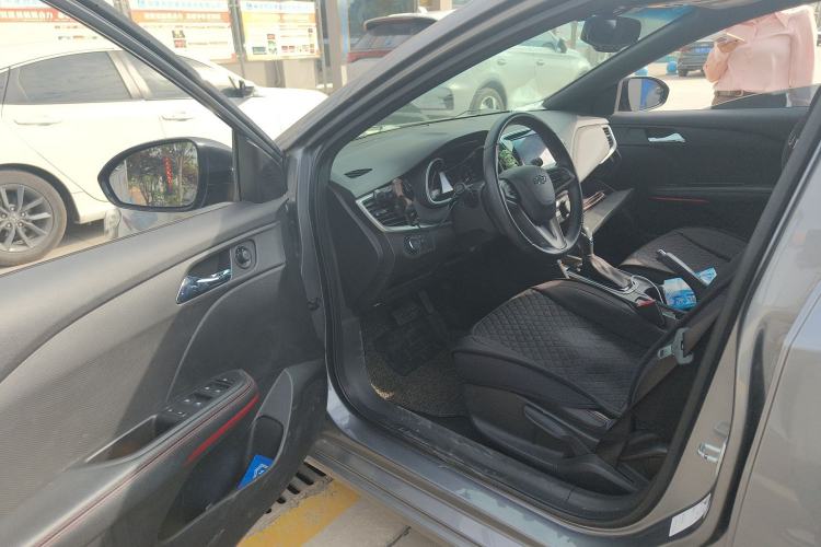 Used Chevrolet Monza 2019 RS 330T Automatic Comfort Edition China VI Standard Driver Seat