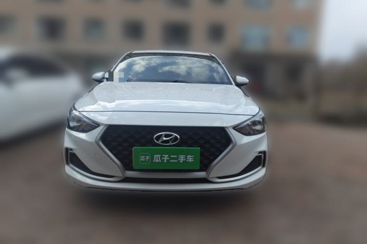 Used Hyundai Celesta 2020 1.6L Automatic GL Enjoyable Edition Front