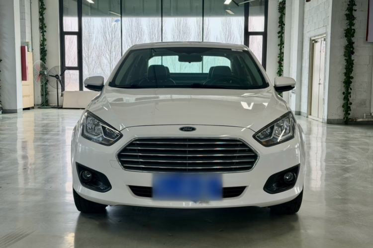 Used Ford Escort 2017 Happiness Edition 1.5L Automatic Fashion Version