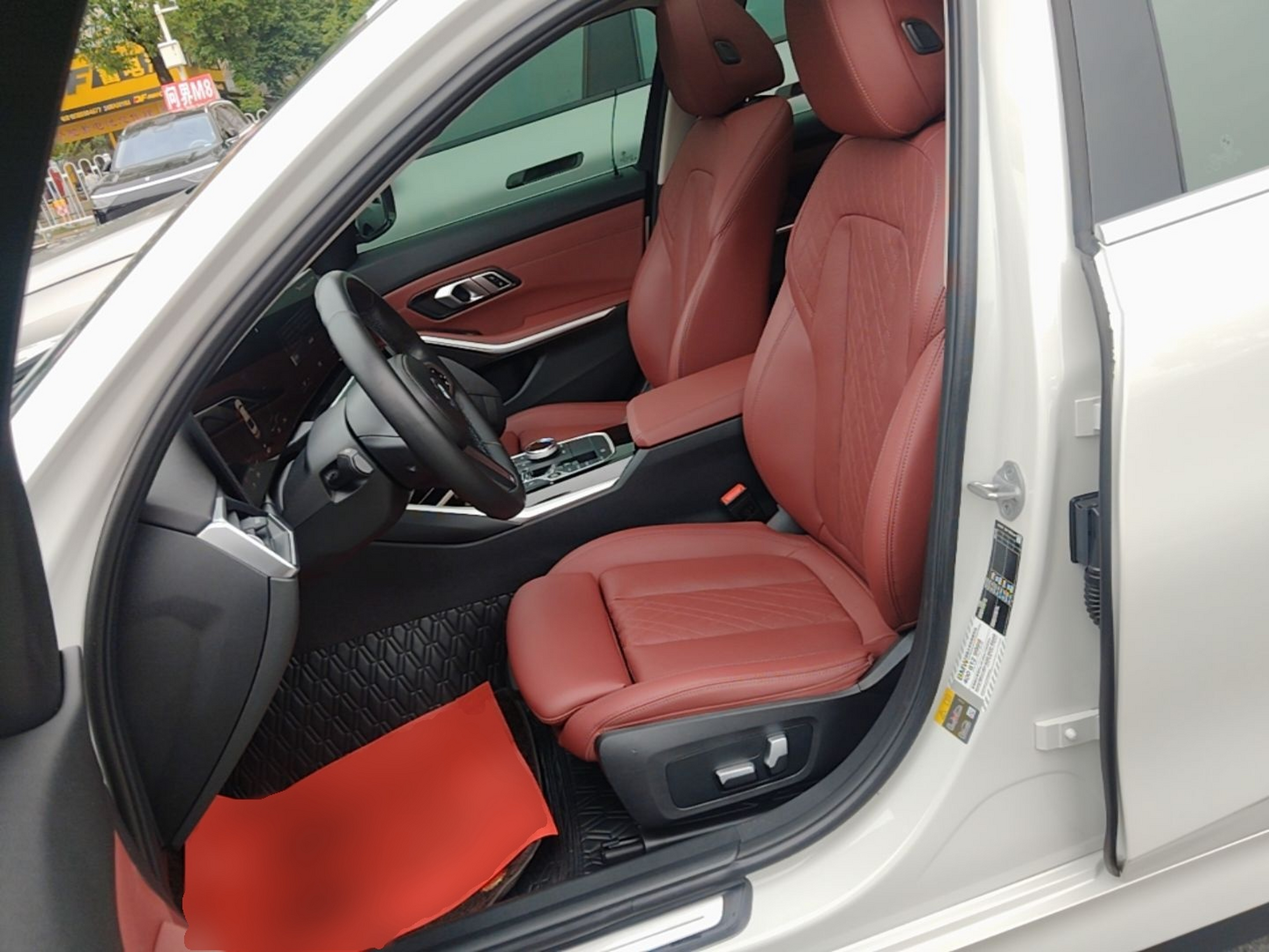 Avant de la voiture
