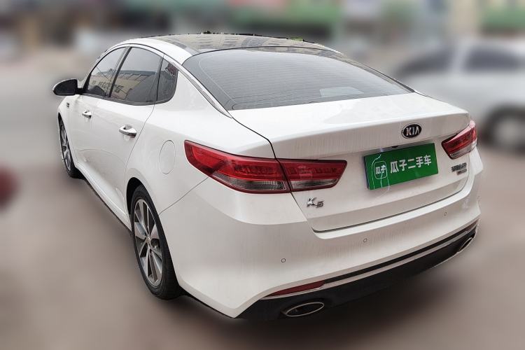Used Kia K5 2016 2.0L Automatic LUX Rear Left 45 Deg