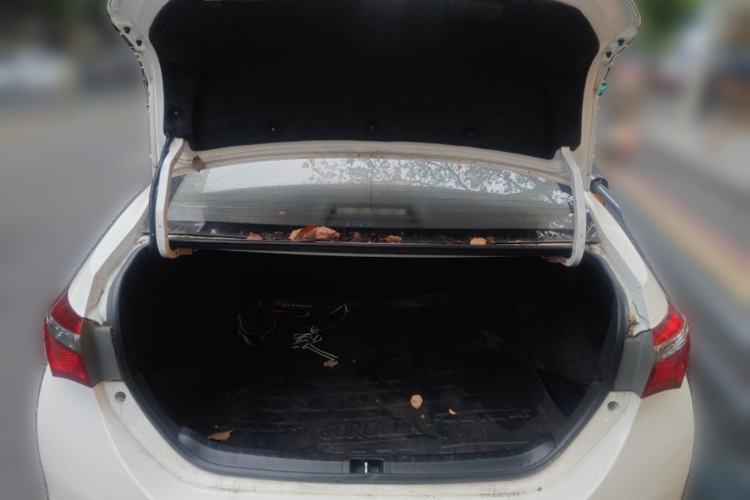 Used Toyota Corolla 2017 Revised Version 1.2T S-CVT GL-i Trunk