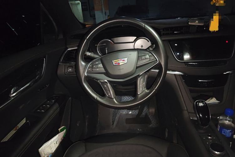 Used Cadillac XT5 2022 2.0T Two-Wheel Drive Luxury Version
