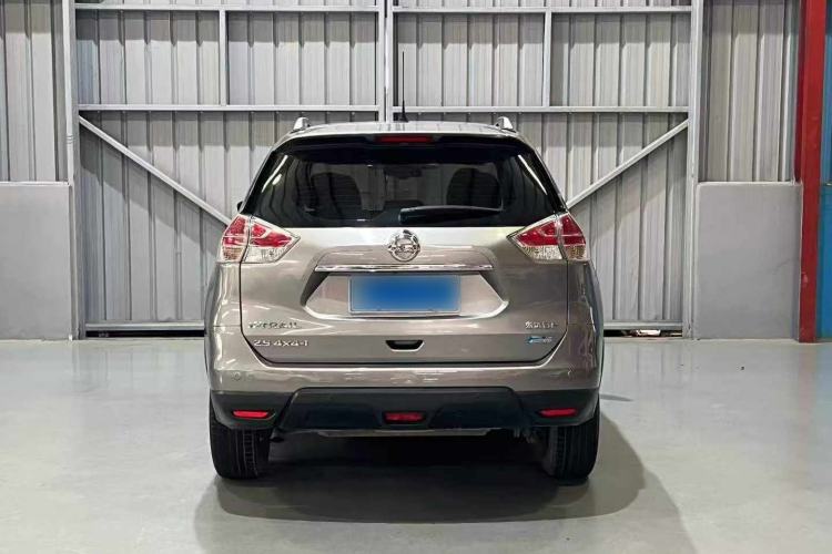 Used Nissan X-Trail 2014 2.5L CVT Ultimate Edition 4WD Exterior 7