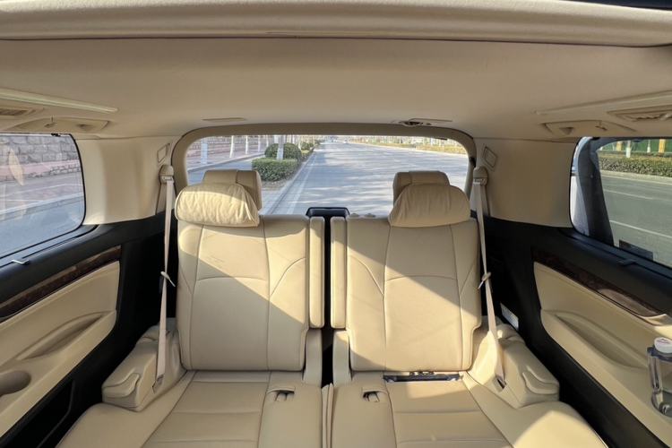 Used Toyota Alphard 2021 Dual-Engine 2.5L Luxury Edition