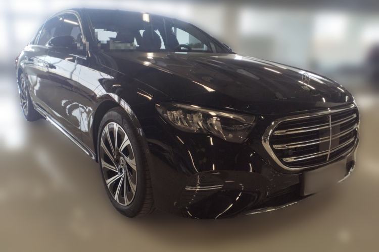 Used Mercedes-Benz E-Class 2024 E 300 L Luxury Model Front Right 45 Deg