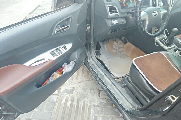 Used BYD F3 2015 Energy-Efficient Model 1.5L Manual Comfort Edition
