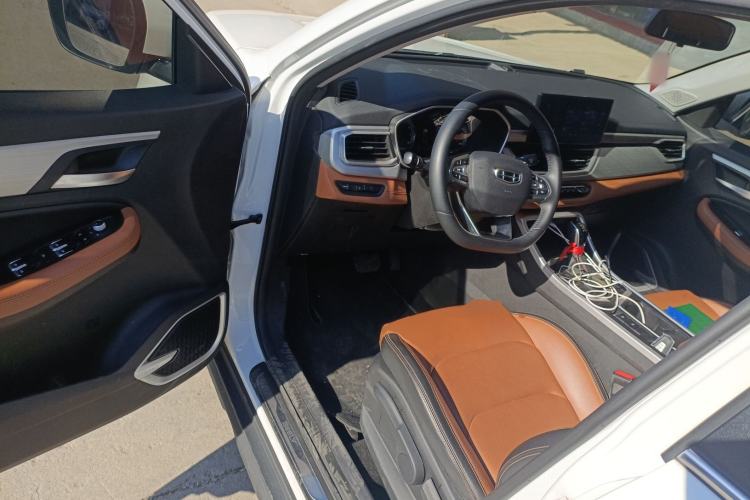 Used Geely Auto Vision X6 2020 1.4T CVT Luxury Edition