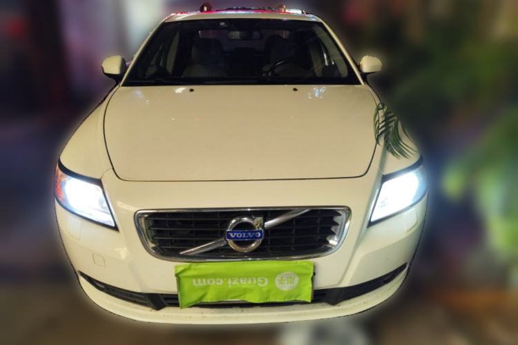 Used Volvo S40 2011 2.0L Automatic Zhiya Edition
