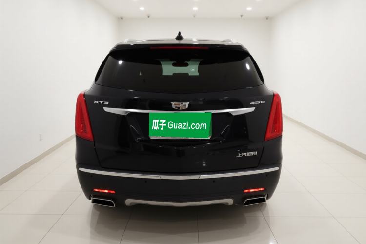 Used Cadillac XT5 2016 25T Luxury Model