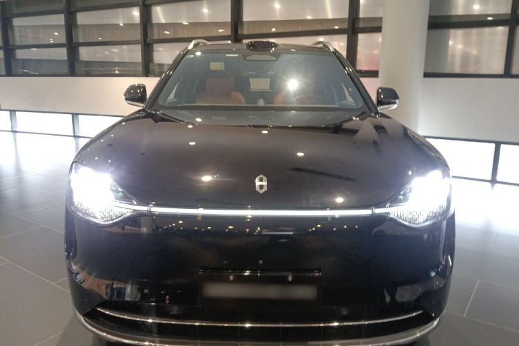 Used Hima AITO M9 2024 Range-Extended Ultra Version 42 kWh 6-Seater Model Front