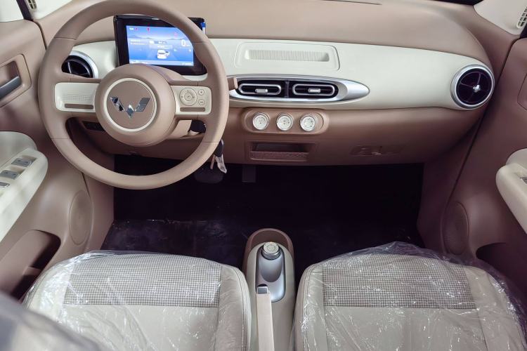 Used Wuling Hongguang MINIEV 2025 Four-Door Version Advanced Edition