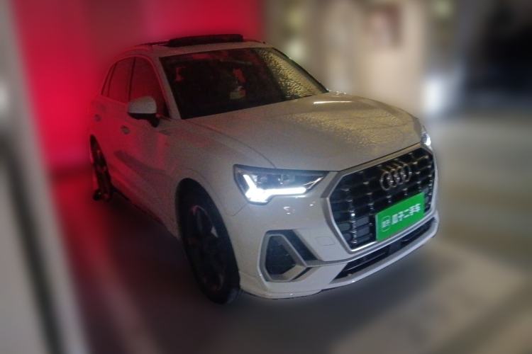 Used Audi Q3 2020 35 TFSI Fashion Dynamic Model
