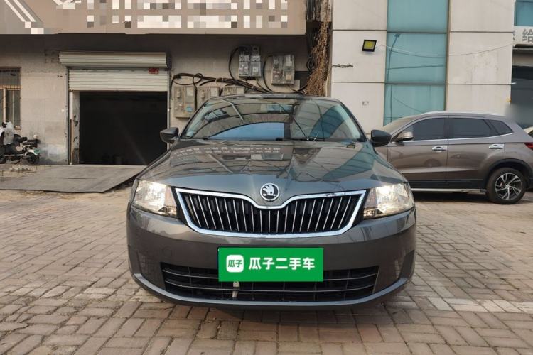 Used Skoda Rapid 2016 1.4L Manual Front-Wheel Drive Model