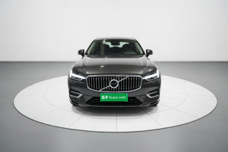 Used Volvo XC60 2020 T5 4x4 Smart Luxury Edition Front