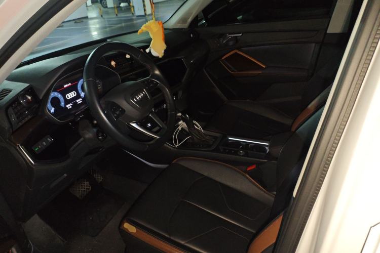 Used Audi Q3 2020 35 TFSI Fashionable and Elegant Model