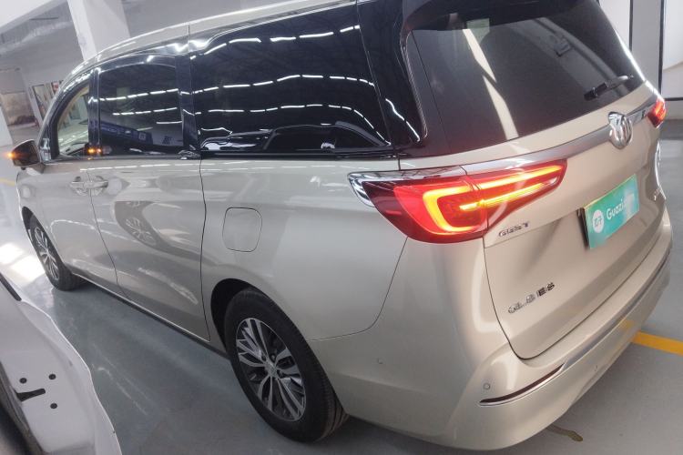 Used Buick GL8 2022 ES Landtrek 653T Luxury Edition