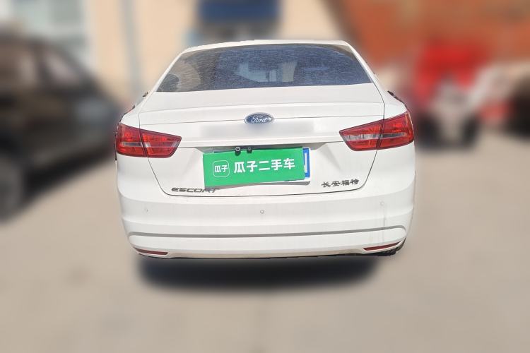 Used Ford Escort 2015 1.5L Automatic Comfort Edition
