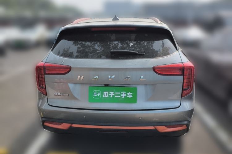 Used Haval JOLION 2021 1.5T Automatic Four-Door Version Rear