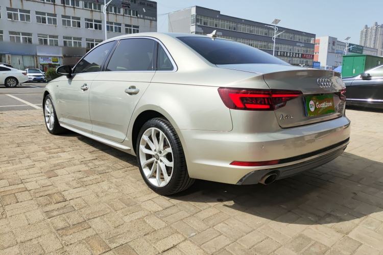 Used Audi A4L 2018 30th Anniversary Edition 40 TFSI Fashion Model
