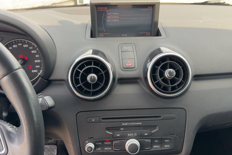 Used Audi A1 2013 30 TFSI Sportback Urban Audio And AC Panel