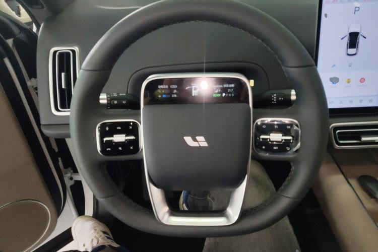 Used Li Auto L6 2025 Max Smart Refresh Edition
