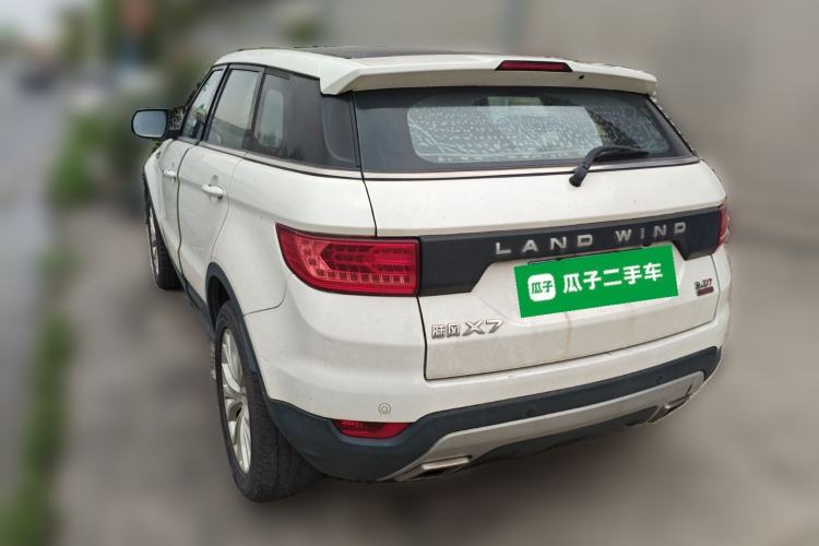 Used Land X7 2016 2.0T Panoramic Prestige Edition Rear Left 45 Deg