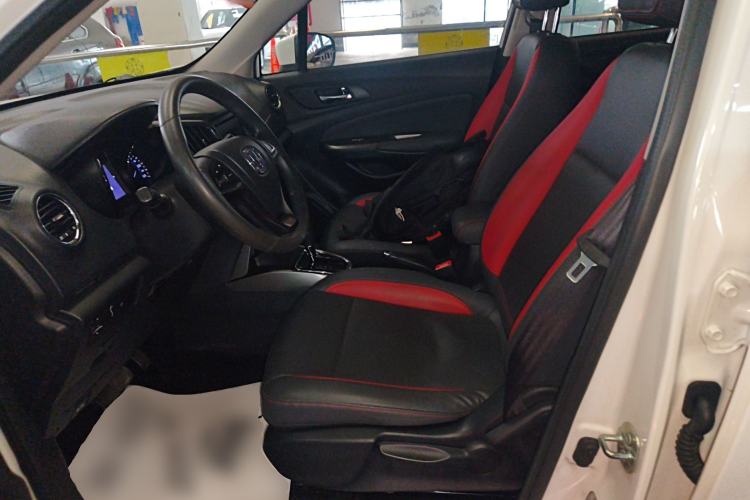 Used CHANGAN CS15 2016 1.5L Automatic Fashion Edition
