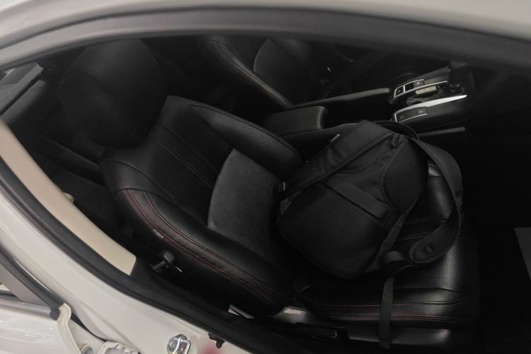 Used Honda Civic 2016 220TURBO CVT Luxury Edition Right Front Seat