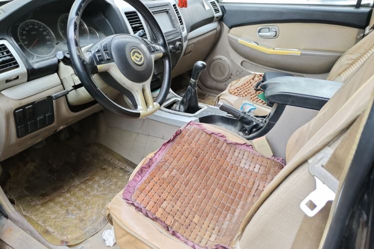 Used Huanghai Challenger SUV 2010 2.0L Two-Wheel Drive DD6490P
