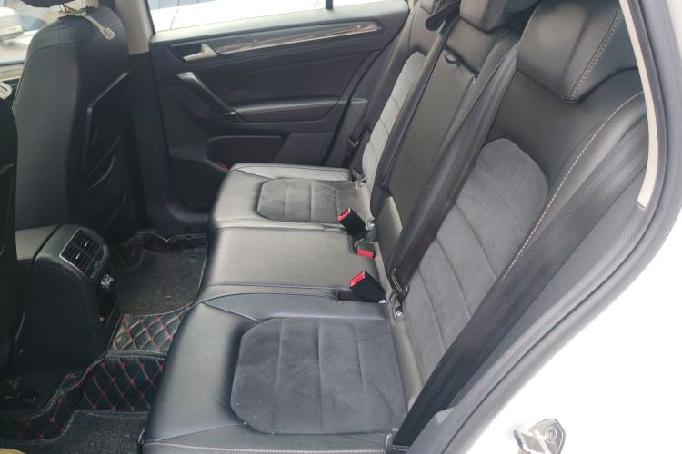 Used Volkswagen Golf Sportsvan 2018 280TSI Automatic Luxury Model Left Rear Seat