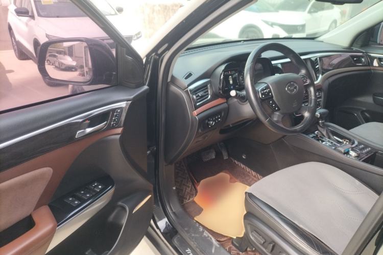 Used GAC Trumpchi GS8 2017 320T Four-Wheel Drive Luxury Smart Connectivity Version (7 Seats) Driver Seat