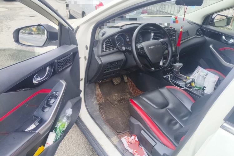 Used Venucia D60 2019 100 000 Honor 1.6L XL CVT Chenku Edition China V Standard