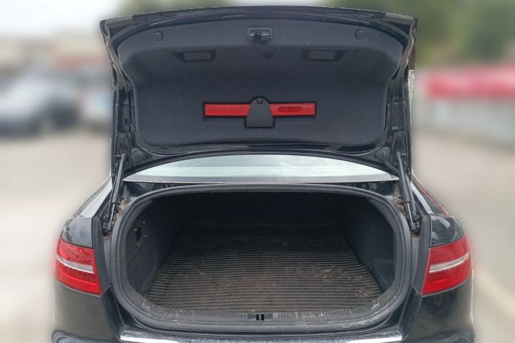 Used Audi A6L 2010 2.4L Technology Edition
