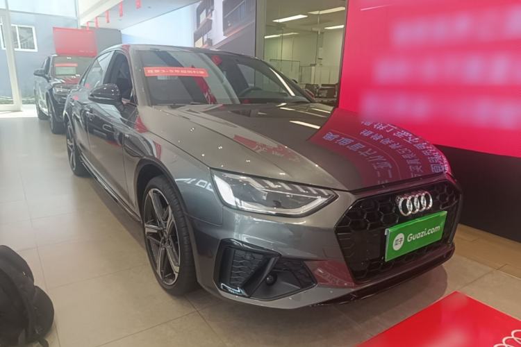 Used Audi A4L 2024 40 TFSI Luxury Dynamic Edition Front Right 45 Deg