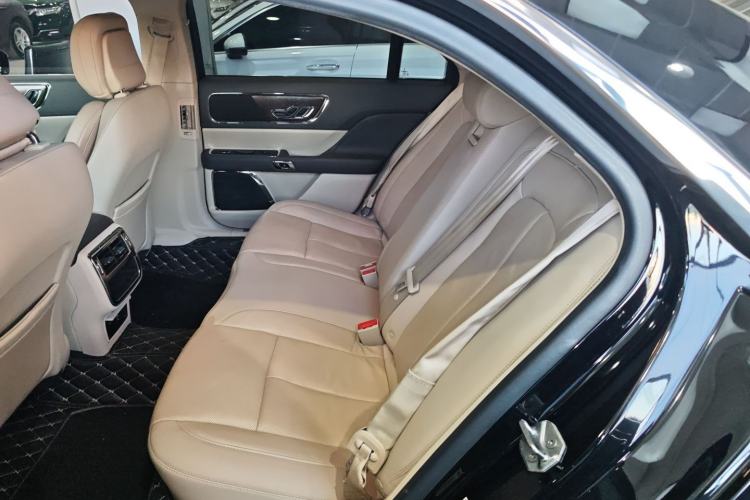 Used Lincoln Continental 2019 2.0T Two-Wheel Drive Luxury Edition China VI Standard