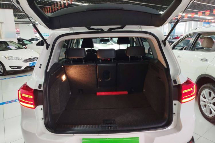 Used Volkswagen Tiguan L 2017 300TSI Automatic Two-Wheel Drive Silk Road Luxury Edition