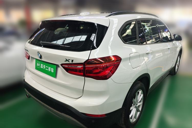 Used BMW X1 2018 sDrive18Li Fashion Model Rear Right 45 Deg