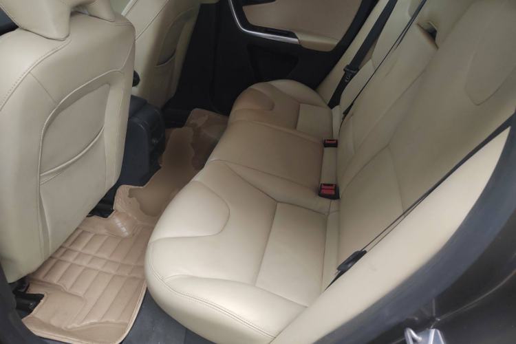 Used Volvo XC60 2014 T5 Smart Edition